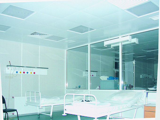 Подвесной потолок Ingermax Medical на скрытой подвесной системе