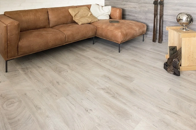 Влагостойкий ламинат MasterFloor by Kaindl фаска 4V