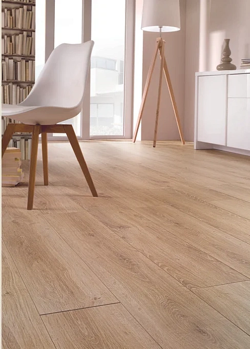 Влагостойкий ламинат Creativ, класс 33, фаска 4V