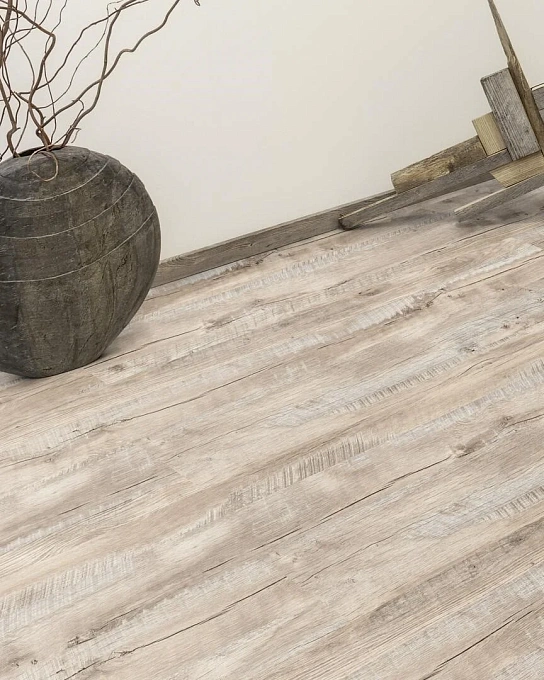 Влагостойкий ламинат MasterFloor by Kaindl фаска 4V